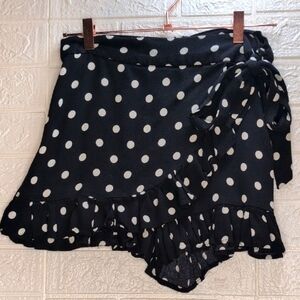 295-Zara Black and White Polka Dot Skirt